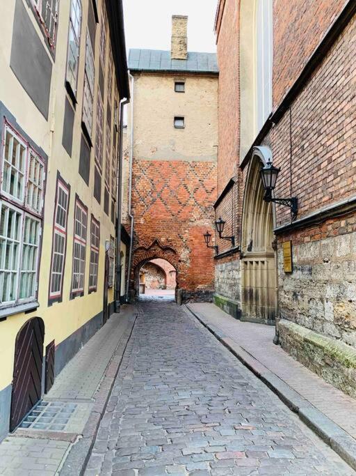 Old Town Apartment Next To Saint Peter'S Church Riga Eksteriør billede