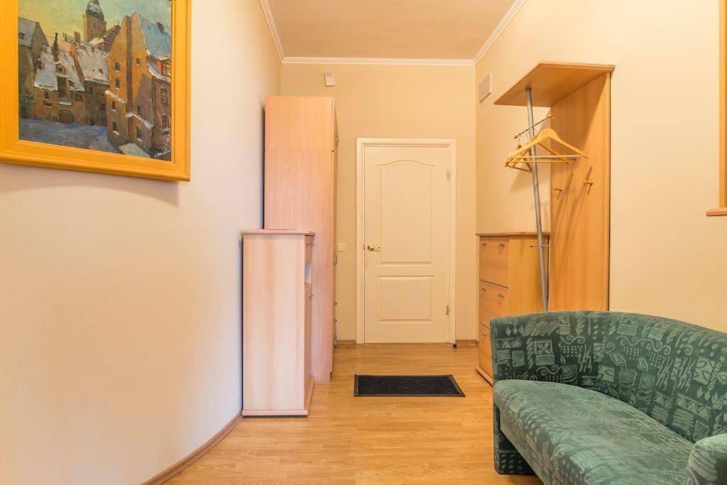 Old Town Apartment Next To Saint Peter'S Church Riga Eksteriør billede
